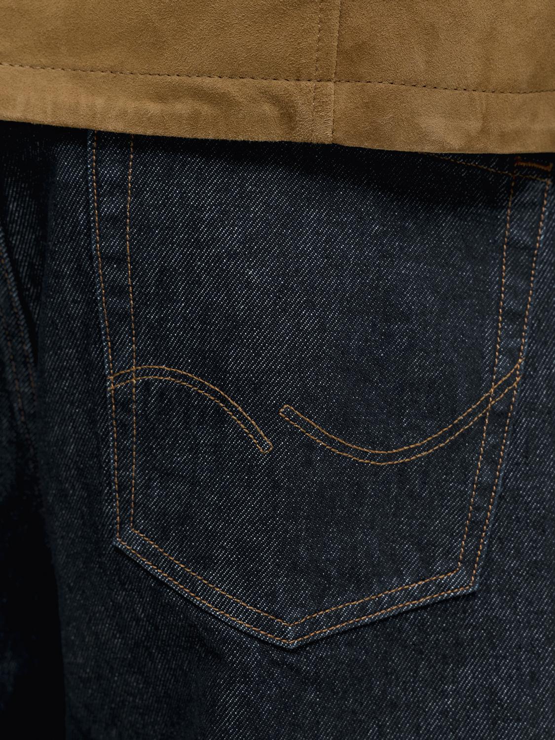 model_shot-detail